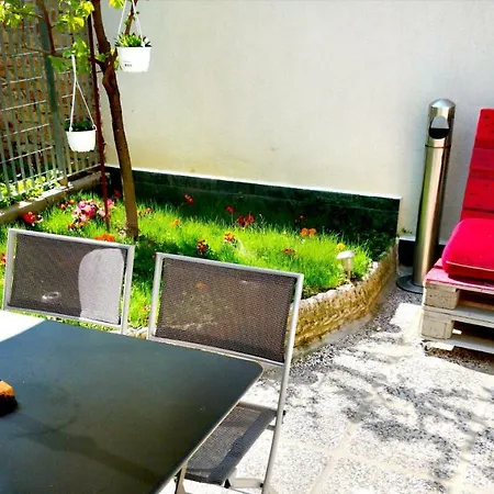 Holiday home Casa Di Joy Mestre